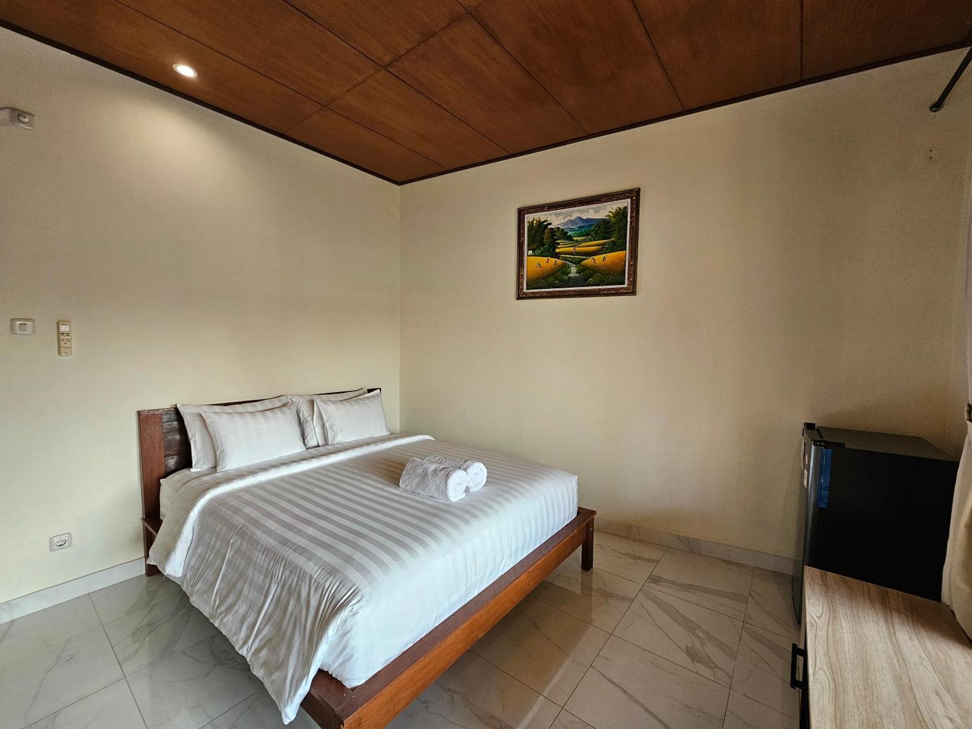 Tegalsari Guest House Canggu Exterior photo