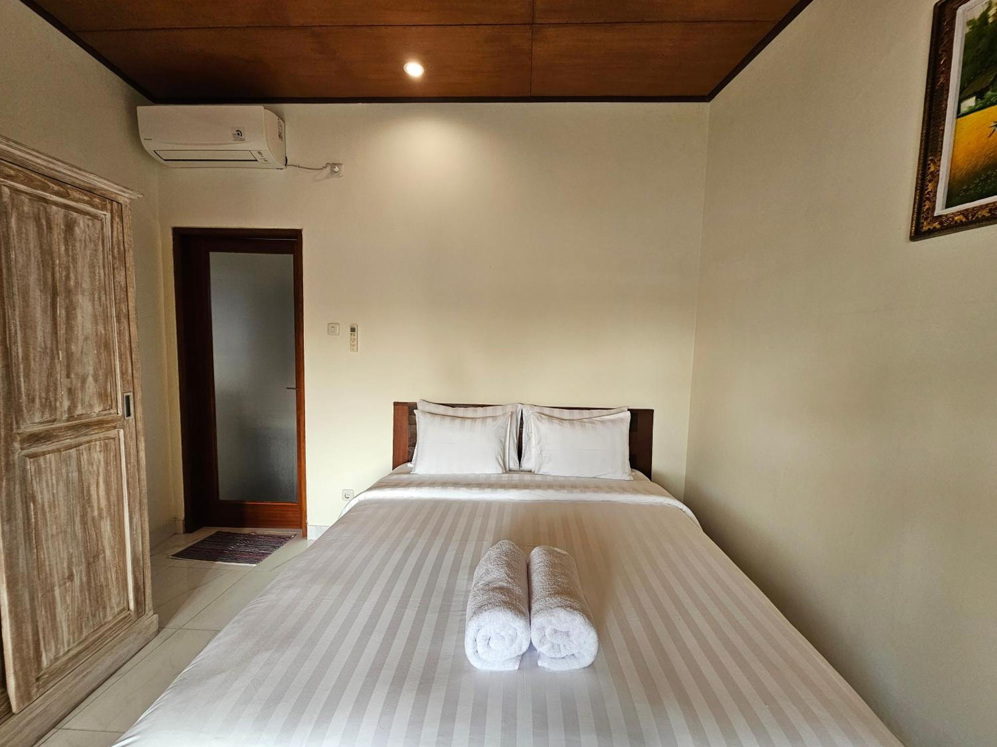 Tegalsari Guest House Canggu Exterior photo